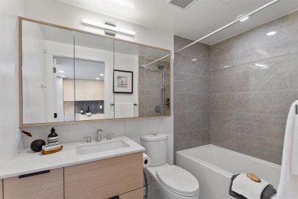 Photo 13 at 307 - 8120 Oak Street, Marpole, Vancouver West