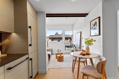 Photo 3 at 307 - 8120 Oak Street, Marpole, Vancouver West