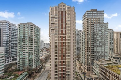 Photo 14 at 1404 - 819 Hamilton Street, Vancouver West