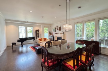 Photo 2 at 1028 W 58th Avenue, South Granville, Vancouver West