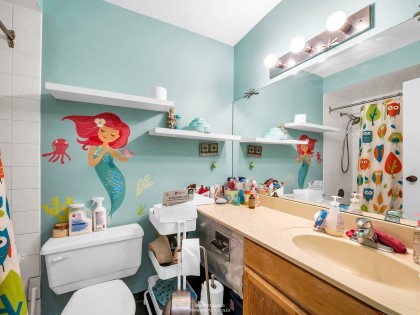 Photo 16 at 1330 W 7th Avenue, Vancouver West