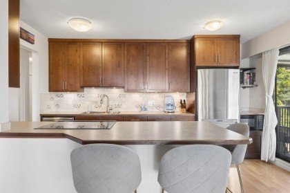 Photo 7 at 304 - 252 W 2nd Street, Lower Lonsdale, North Vancouver