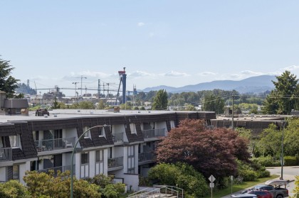 Photo 24 at 304 - 252 W 2nd Street, Lower Lonsdale, North Vancouver