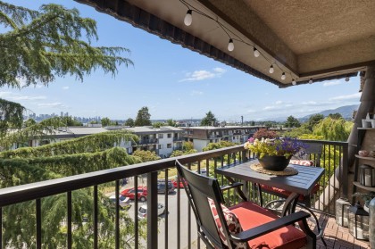 Photo 14 at 304 - 252 W 2nd Street, Lower Lonsdale, North Vancouver