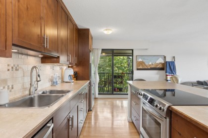 Photo 11 at 304 - 252 W 2nd Street, Lower Lonsdale, North Vancouver
