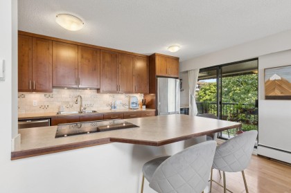 Photo 8 at 304 - 252 W 2nd Street, Lower Lonsdale, North Vancouver