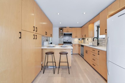 Photo 17 at 4377 W 12th Avenue, Point Grey, Vancouver West
