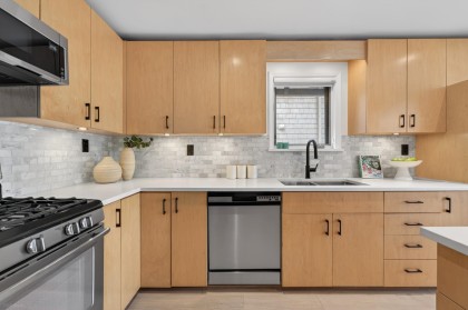 Photo 12 at 4377 W 12th Avenue, Point Grey, Vancouver West
