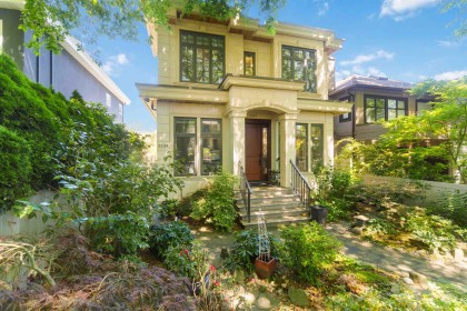 Photo 2 at 3537 W 18th Avenue, Dunbar, Vancouver West
