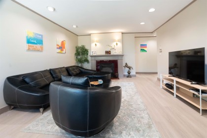 Photo 3 at 3870 W 17th Avenue, Dunbar, Vancouver West