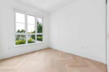Photo 13 at 303 - 2096 W 47th Avenue, Kerrisdale, Vancouver West