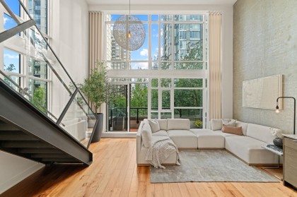 Photo 5 at 403 - 988 Richards Street, Vancouver West