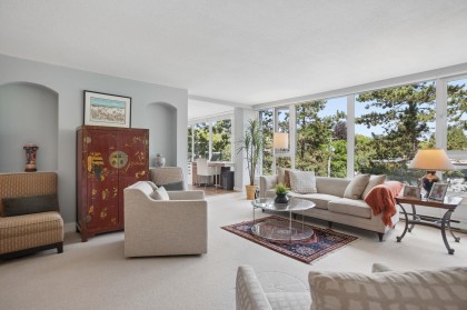 Photo 3 at 402 - 5425 Yew Street, Kerrisdale, Vancouver West