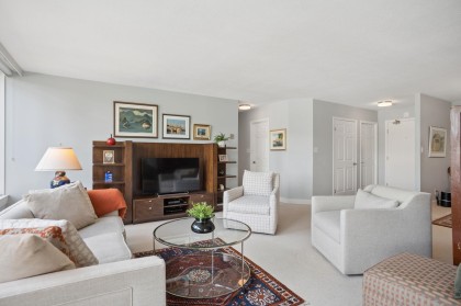 Photo 5 at 402 - 5425 Yew Street, Kerrisdale, Vancouver West