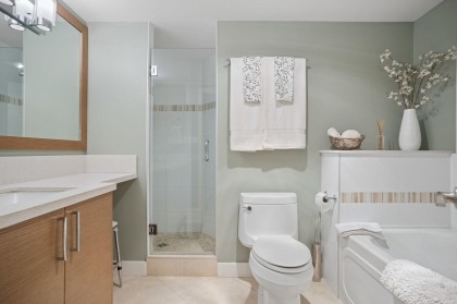 Photo 20 at 402 - 5425 Yew Street, Kerrisdale, Vancouver West