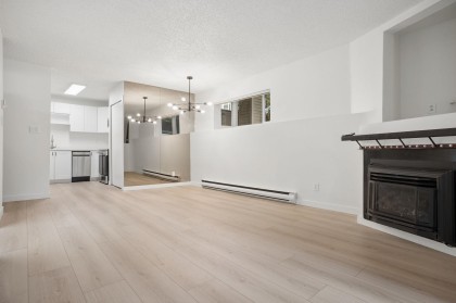 Photo 16 at 3 - 3250 W 4th Avenue, Kitsilano, Vancouver West