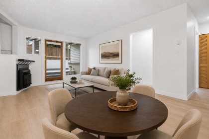 Photo 9 at 3 - 3250 W 4th Avenue, Kitsilano, Vancouver West