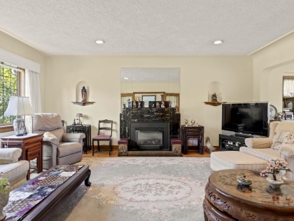 Photo 6 at 4355 W 3rd Avenue, Point Grey, Vancouver West