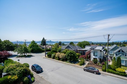 Photo 5 at 1416 Mahon Avenue, Central Lonsdale, North Vancouver