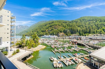 Photo 1 at 408 - 6707 Nelson Avenue, Horseshoe Bay WV, West Vancouver