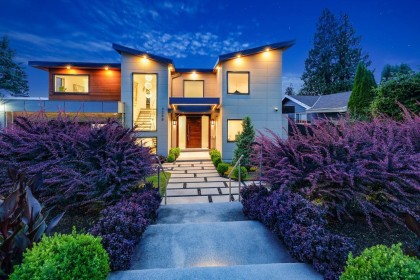 Photo 3 at 4399 Highland Boulevard, North Vancouver