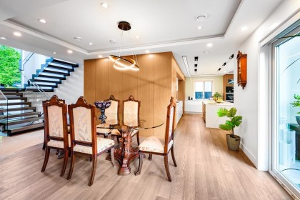 Photo 9 at 4399 Highland Boulevard, North Vancouver