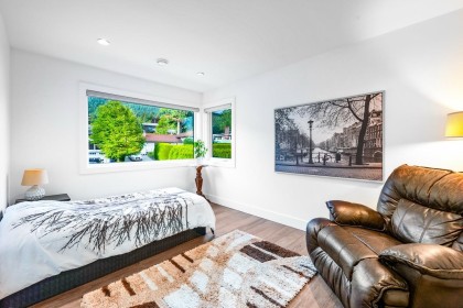 Photo 19 at 4399 Highland Boulevard, North Vancouver