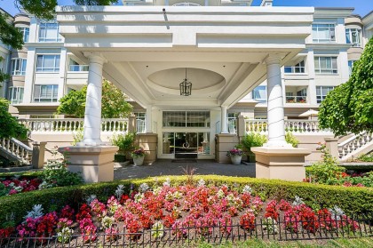 Photo 4 at 405 - 5735 Hampton Place, University VW, Vancouver West