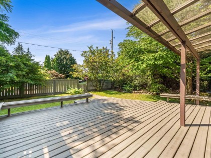 Photo 2 at 1116 W 20th Street, North Vancouver