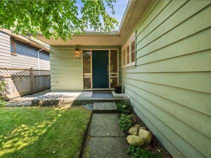 Photo 5 at 1116 W 20th Street, North Vancouver