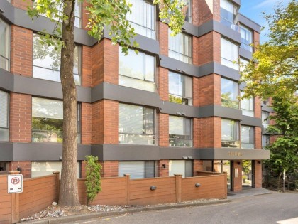 Photo 2 at 206 - 2140 Briar Avenue, Vancouver West
