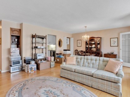 Photo 12 at 206 - 2140 Briar Avenue, Vancouver West