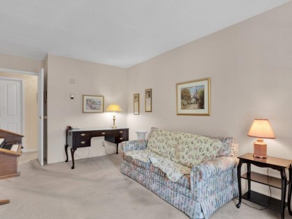 Photo 9 at 206 - 2140 Briar Avenue, Vancouver West