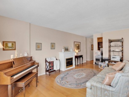 Photo 18 at 206 - 2140 Briar Avenue, Vancouver West