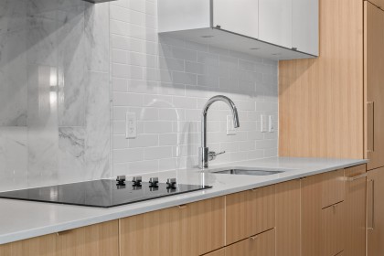 Photo 10 at 523 - 159 W 2nd Avenue, False Creek, Vancouver West