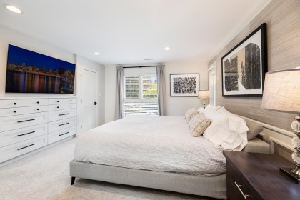 Photo 17 at 1018 W 19th Street, Pemberton Heights, North Vancouver