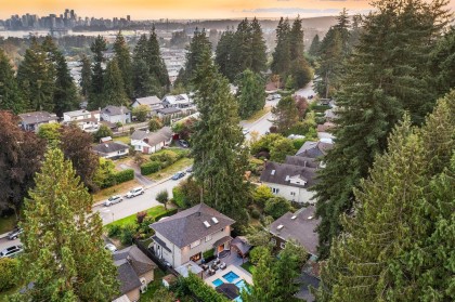 Photo 40 at 1018 W 19th Street, Pemberton Heights, North Vancouver