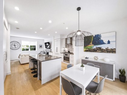 Photo 5 at 14 - 1133 Ridgewood Drive, Edgemont, North Vancouver