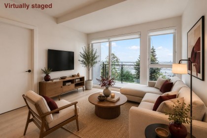 Photo 2 at 557 - 422 E 3rd Street, North Vancouver