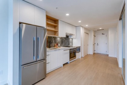 Photo 10 at 557 - 422 E 3rd Street, North Vancouver