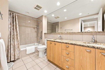Photo 12 at 405 - 3382 Wesbrook Mall, University VW, Vancouver West