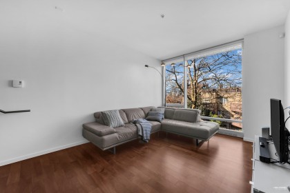 Photo 9 at 2 - 850 W 8th Avenue, Fairview VW, Vancouver West