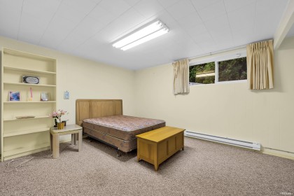 Photo 23 at 568 St. Giles Road, Glenmore, West Vancouver