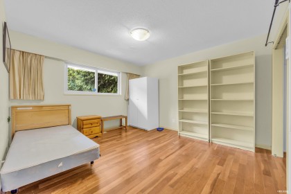 Photo 5 at 568 St. Giles Road, Glenmore, West Vancouver