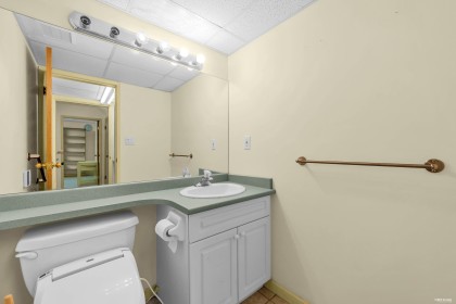 Photo 29 at 568 St. Giles Road, Glenmore, West Vancouver