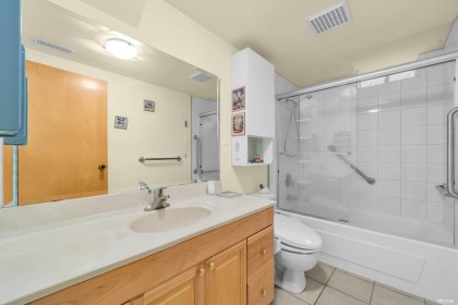 Photo 25 at 568 St. Giles Road, Glenmore, West Vancouver