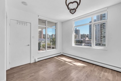 Photo 27 at 802 - 158 W 13th Street, Central Lonsdale, North Vancouver