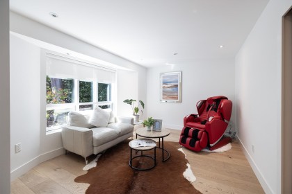 Photo 6 at 4888 Trafalgar Street, MacKenzie Heights, Vancouver West
