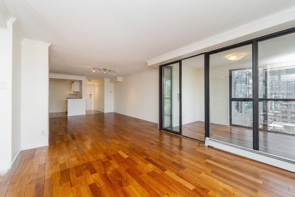 Photo 20 at 1304 - 283 Davie Street, Yaletown, Vancouver West