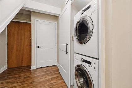 Photo 17 at 107 - 2455 York Avenue, Kitsilano, Vancouver West